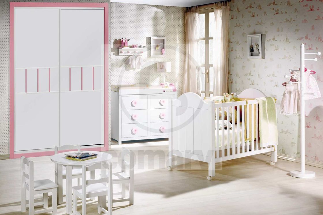 Interiorismo y Decoración Palacios S.L. habitación para bebé